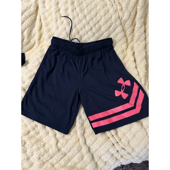 Men’s Under Armour Shorts Black Red Weight Training Size XL - Picture 1 of 4